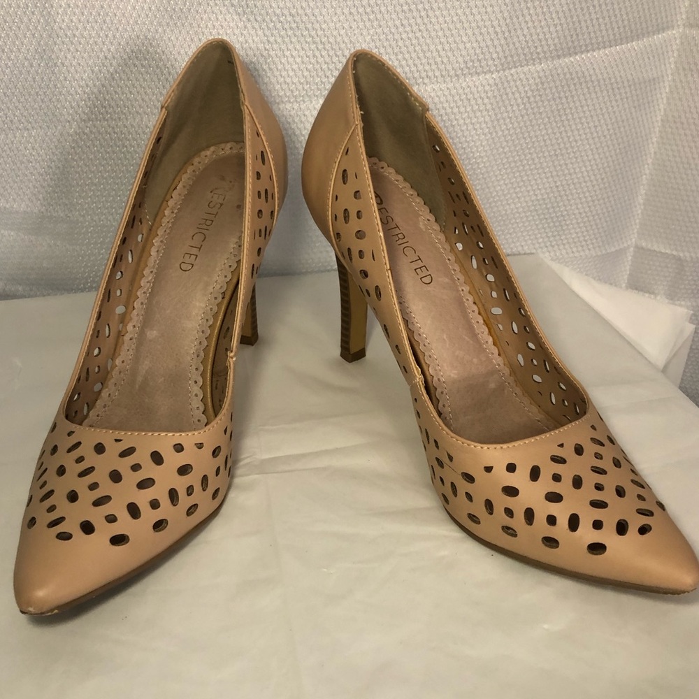 Restricted Laser Cut Long Island Heels, Blush/Nude